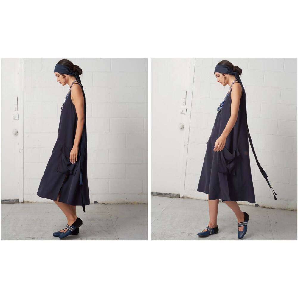 WE-AR4 Apron Dress Black Minimalist Oversized Scandi Size L Sustainable Capsule